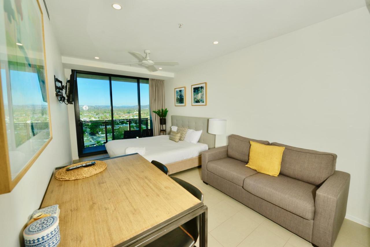 Iconic Kirra Beach Resort Gold Coast Exterior photo