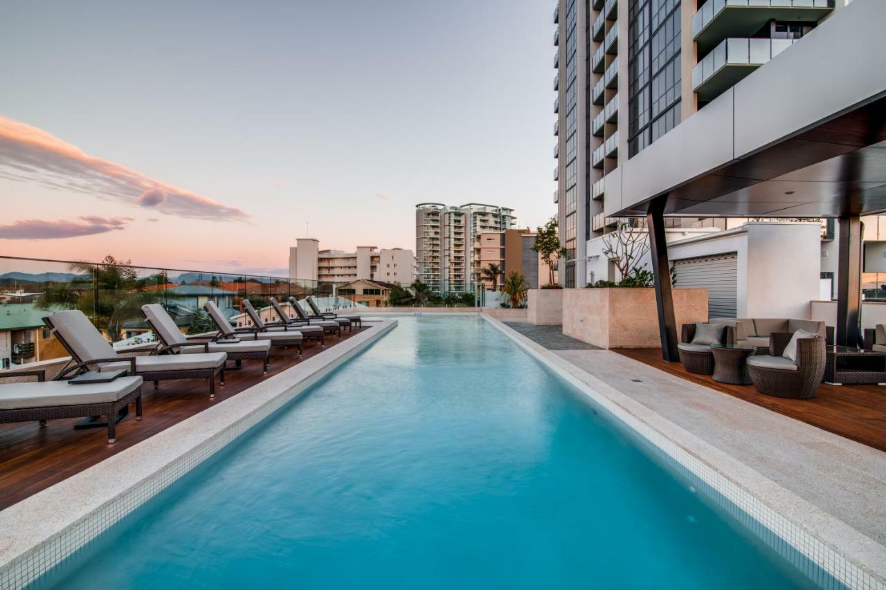 Iconic Kirra Beach Resort Gold Coast Exterior photo